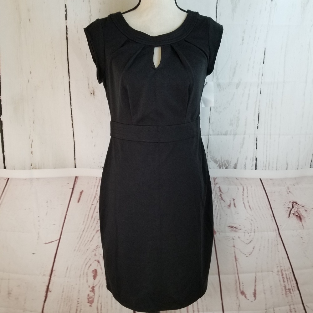 Merona Sheath Dress Sz 6 Black Cap Sleeve Keyhole